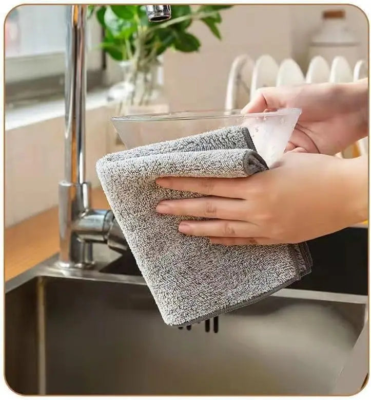 Microfiber Car Cleaning Cloths - Ultra Absorbent Soft Towels (25x25cm)